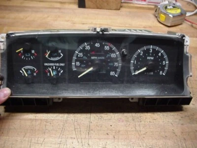 1988 FORD F150 F250 Bronco speedometer instrument gauge cluster w/ Manual Trans - Bild 1 von 4