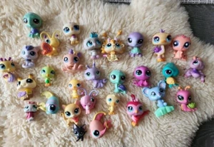 30 retired littelest pet shops lps figures toys pretend play cat turtle ostrich - Picture 1 of 4