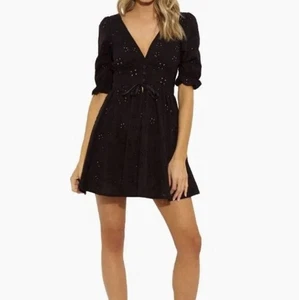 Vestido negro para mujer For Love And Lemons talla XS con ojales swing - Imagen 1 de 10