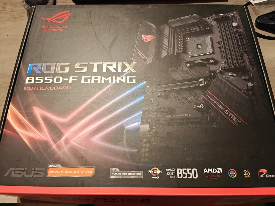 ASUS ROG Strix B550-F GAMING Socket AM4, AMD - Photo 1/4