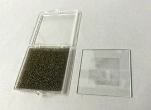 Edmund Optics Linienraster Chrom auf Glas 2" x 2" - Bild 1 von 3