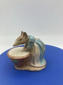 FAB! Vintage Beswick Beatrix Potter Anna Maria Gold Oval BP2 Figurine - Picture 1 of 6