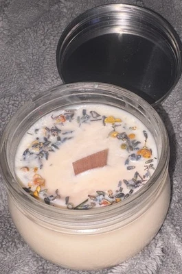 Vela de soja perfumada de leña Crackling 16 oz casera Foto 1 de 4