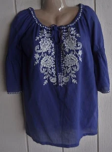 Womens XS Tommy Bahama Pullover Blue Embroidered Peasant Bell Sleeve Top Bust 41 - Picture 1 of 9