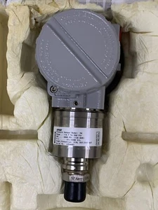 smar / Pressure Transmitter LD290 / Pressure Sensor M4 - Picture 1 of 12