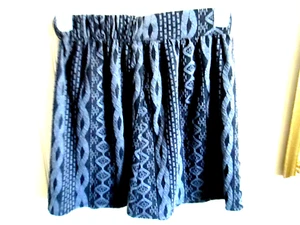HH BE BOP SHORT SKIRT SIZE S GRAY / BLACK KNIT NWT - Picture 1 of 1