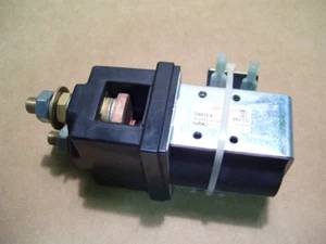 ALBRIGHT SW210-4  250A SOLENOID NC CONTACTOR SWITCH 24VDC COIL 0131 - Picture 1 of 7