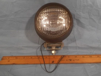 Luz antiniebla/faro vintage para tractor utilitario GROTE 6493 SAE-FONY-91 con montaje Foto 1 de 4