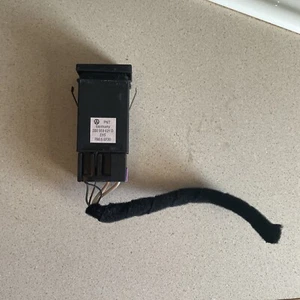1998-2005 Volkswagen Passat Dash Rear Defrost Control Switch Button 3B0959621D - Picture 1 of 4