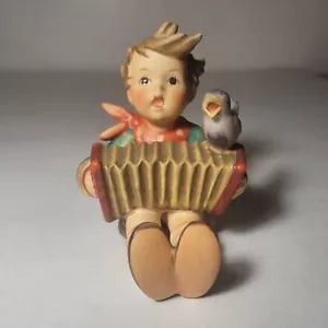 Hummel Figurine "Lets Sing" Excellent Condition TMK6 - W. Germany - Vivid! - Picture 1 of 6