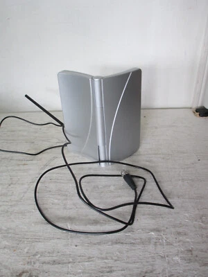 Antena de TV interior Philips SDV2711/27 HDTV/UHF/VHF/FM plateada - ¡Funciona muy bien! Foto 1 de 3