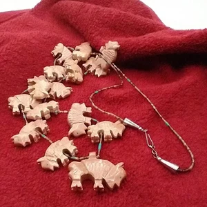 Zuni Pueblo Native American Carved Dolomite/Serpentine Bison Fetish Necklace - Picture 1 of 9