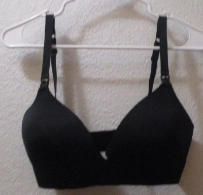 Gilligan & O'Malley Black Plunge Style Softcup Nursing Bra Size 38D - Image 1 of 4