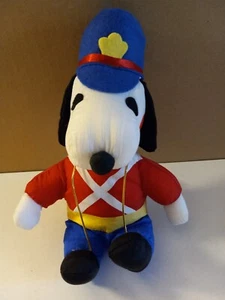 Snoopy Stofftier Plüsch Marching Band Outfit - Bild 1 von 4