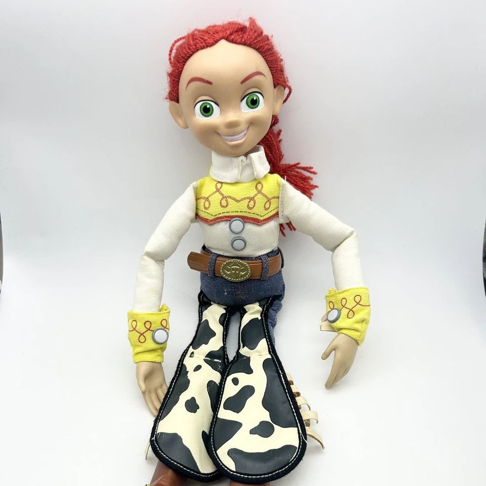 Muñeca Jessie Disney Pixar Toy Story 2 TALKING Tire de Cuerda 15" FUNCIONA Andy en Bota. Foto 1 de 4