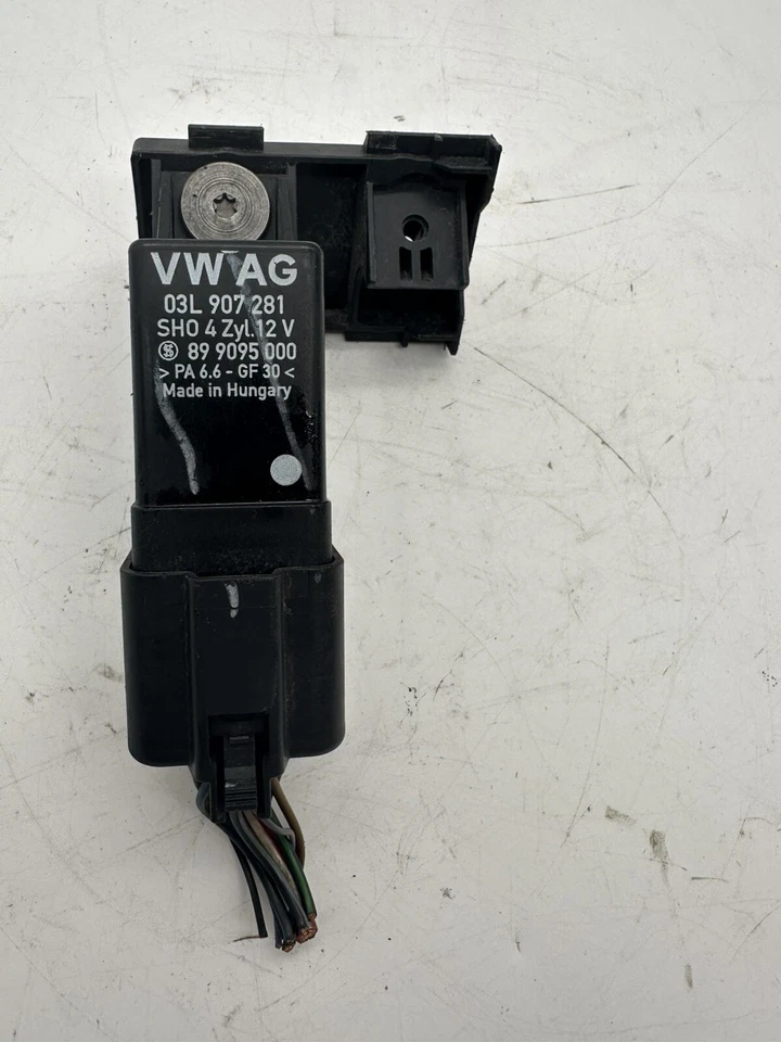 Volkswagen Jetta Sportwagen 2010-2014 2,0 L TDI controlador de bujía incandescente 03L 907 281 Foto 1 de 4