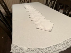 JC Penny's Vintage white Tablecloth with 11 matching napkins Lace edges - Picture 1 of 7