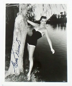 ESTHER WILLIAMS AUTOGRAPHED PHOTOGRAPH / Signed - Picture 1 of 5