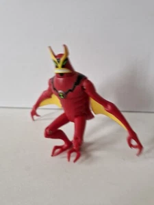 Figura de acción Ben 10 Series Jet Ray Alien Bandai 4” Toys Cartoon Network - Imagen 1 de 10