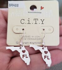 Silver Tone Florida State FL with Cut-Out Heart Dangle Earrings NWT