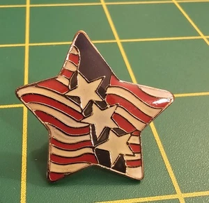 Spilla da bavero vintage bandiera americana stelle e strisce Old Glory USA - Foto 1 di 4