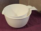 Nesting Pair of White Plastic Mixing Measuring Bowls / Jugs - 1.5 & 2 Litres