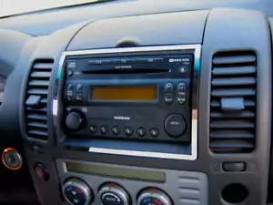D Chrom Rahmen für Nissan Navara D40 Pathfinder Radio - Edelstahl poliert - Picture 1 of 3