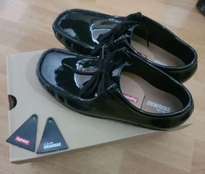 Supreme x Clarks Originals Walla Sneakers Size 7.0 US Black Limited Edition - Picture 1 of 5