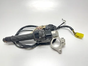 Left Clip On W/ Horn Switch & Clutch Lever Perch 1997-2000 Suzuki GSXR600 - Picture 1 of 9