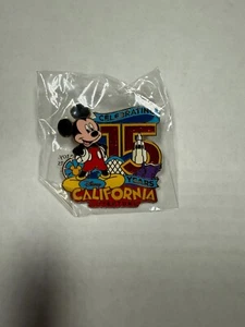 Disney Celebrating California Adventure 15 Years Anniversary Pin - Bild 1 von 3