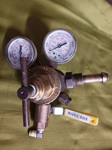VICTOR VTS250D GAS REGULATOR, 2 gauges - Picture 1 of 2