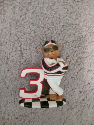 NASCAR DALE EARNHARDT 1999 GOOD OLE BEARS COLLECTION  " THE INTIMIDATOR"  - NEW Cover