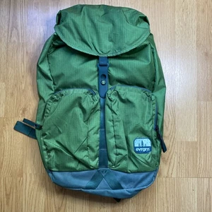Evrgrn Rucksack grün große Reißverschlusstaschen Ripstop Wandern Gorpcore Outdoor Reisen - Bild 1 von 13