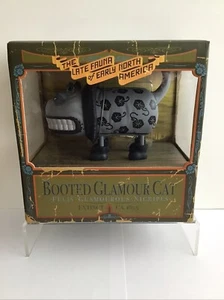 RARE KIDROBOT STRANGECO DUNNY BOOTED GLAMOUR CAT DESIGNER ART FIGURE GREYSCALE - Picture 1 of 24