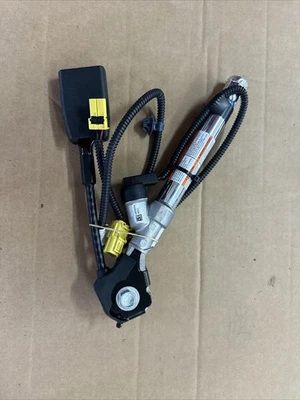 CINTURÓN DE SEGURIDAD DELANTERO DERECHO PRETENSOR OEM HONDA Odyssey 2016 Foto 1 de 3