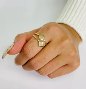 14K Gold Fancy Diamond & Circle Shape Authentic Yellow Gold Diamond Cut Ring - Picture 1 of 6