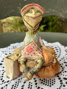 JESSICA DeSTEFANO ~ TILLIE THE HOMELESS FROG ORIGINAL SCULPTURE ~ 1986 - Picture 1 of 11