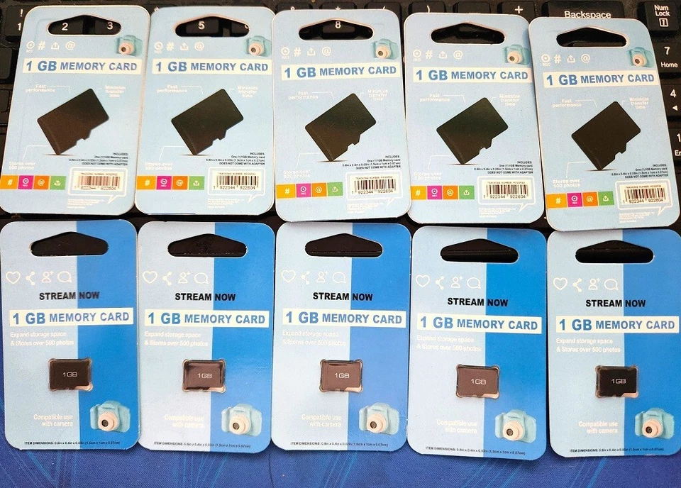 Lotof 10 Micro SD Memory Card  1GB - Image 1 of 3