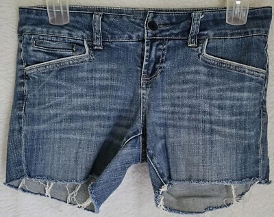 Shorts jeans American Eagle Outfitters feminino tamanho 10 azul recortado - Imagem 1 de 4