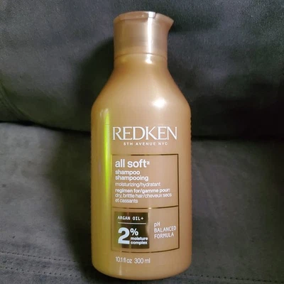 Xampu Redken All Soft para cabelos secos/frágeis proporciona maciez intensa 10,1 oz - Imagem 1 de 2
