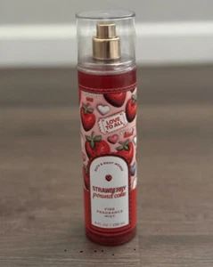 8 Oz - Bath & Body Works Strawberry Pound Cake Fine Fragrance Mist - PRIORITY - Picture 1 of 2