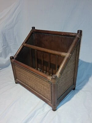 Vintage 70s 80s Ancien PORTE-REVUES JOURNAUX en ROTIN OSIER Revue Journal Déco - Photo 1/4