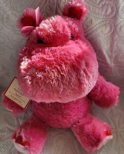 Hallmark 12" Pink Lola Hippo Hug TALKING WIGGLE EARS Valentine Plush Love Heart
