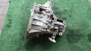 Caja de cambios manual FORD FIESTA MK8 1.0 ECOBOOST H1BR7002AFD 66000 km - Imagen 1 de 9