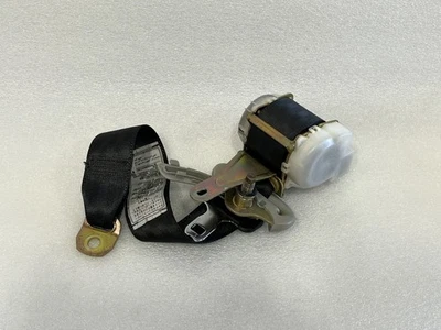 2004 2005 2006 2007 2008 2009 LEXUS RX330 RX350 RX400H CINTURÓN DE SEGURIDAD TRASERO IZQUIERDO NEGRO Foto 1 de 2