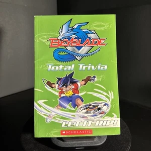 Beyblade: Total Trivia by J. MacKinnon Beyblades boy action game how to play - Foto 1 di 9