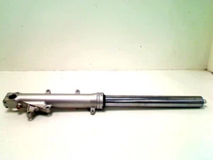 forcella sinistra per HONDA CBR 600 RR (PC 37) 2003-2004 usato 120446 - Foto 1 di 6