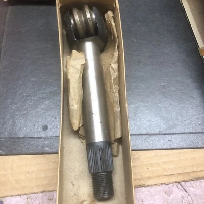 1937 PLYMOUTH STEERING SECTOR IN BOX 667217 - Image 1 of 4