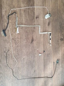 Acer V5 571(G) parts (LCD cable wifi antenna webcam & LCD magnet) - Afbeelding 1 van 1