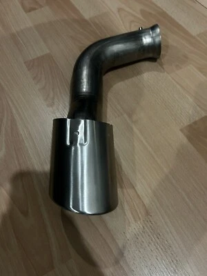 OEM Porsche Cayenne Exhaust Tip 958 111 251 14 2015 - 2018 - Image 1 of 4